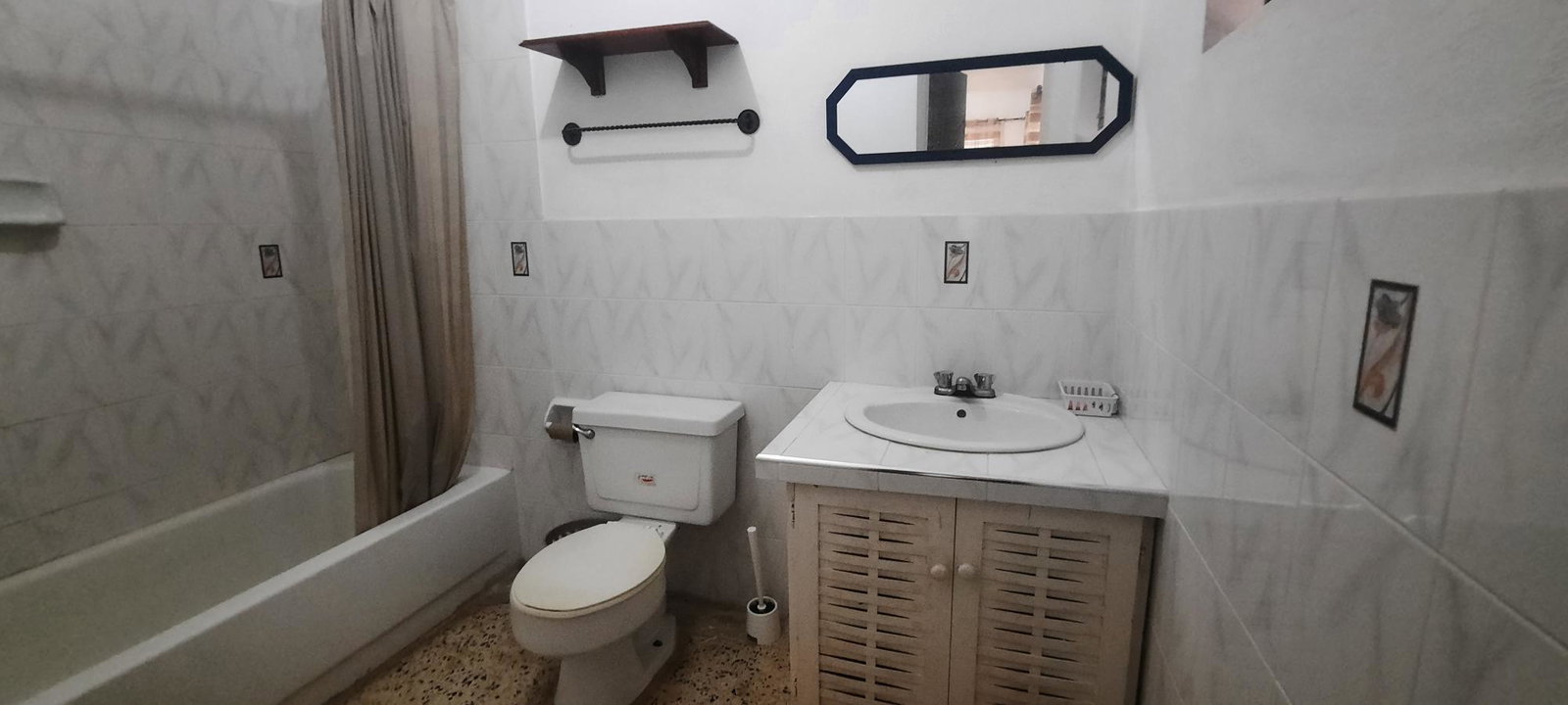 Seventh image of Lot 5 Great Pond Ocho Rios in Ocho Rios, St. Ann, Jamaica - property is For Rent