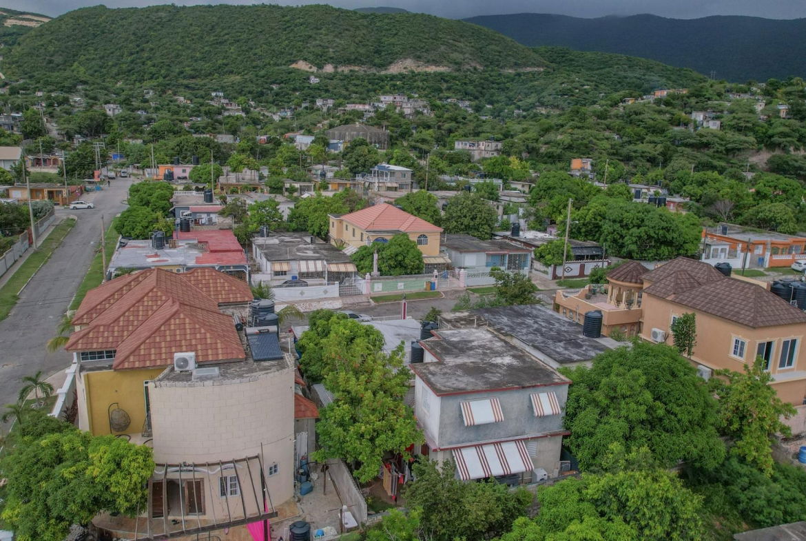 Thirteenth image of 84 Harbour Drive in Kingston 17, St. Andrew, Jamaica - property is For Sale