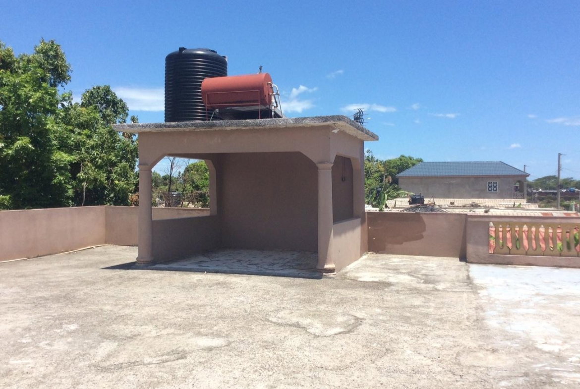 Tenth image of 84 Maho Ave Nightengale Bush in Gutters, St. Catherine, Jamaica - property is For Sale
