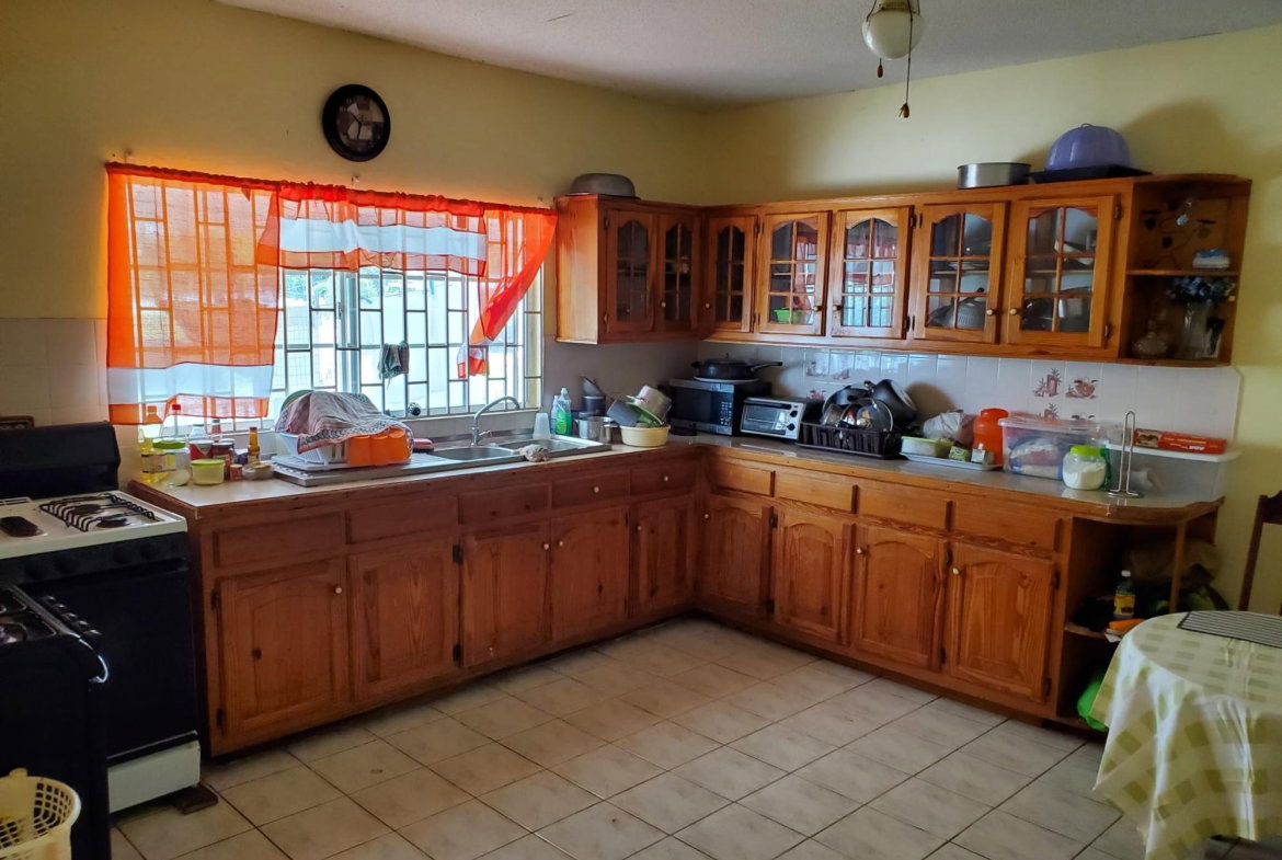 Third image of 26 Hanson Drive in Santa Cruz, St. Elizabeth, Jamaica - property is For Sale