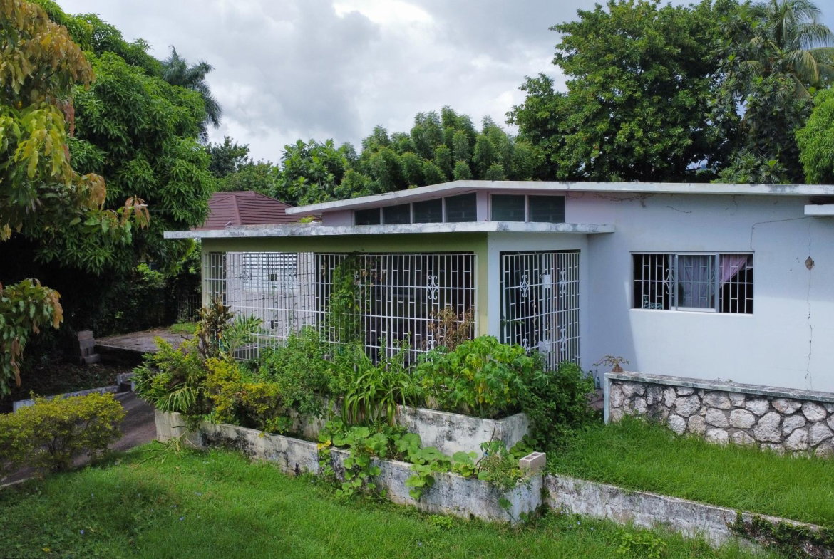 First image of 51 Keeble Crescent in Kingston 6, St. Andrew, Jamaica - property is For Sale