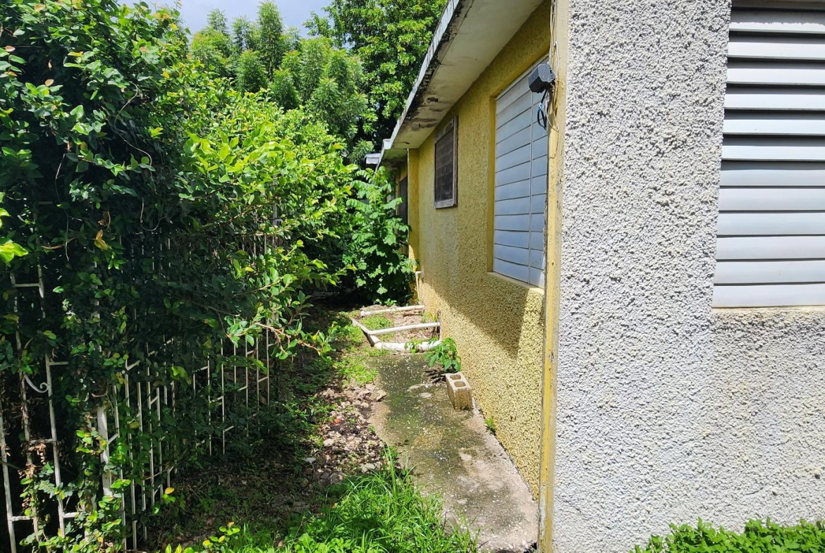 Nineteenth image of 51 Keeble Crescent in Kingston 6, St. Andrew, Jamaica - property is For Sale