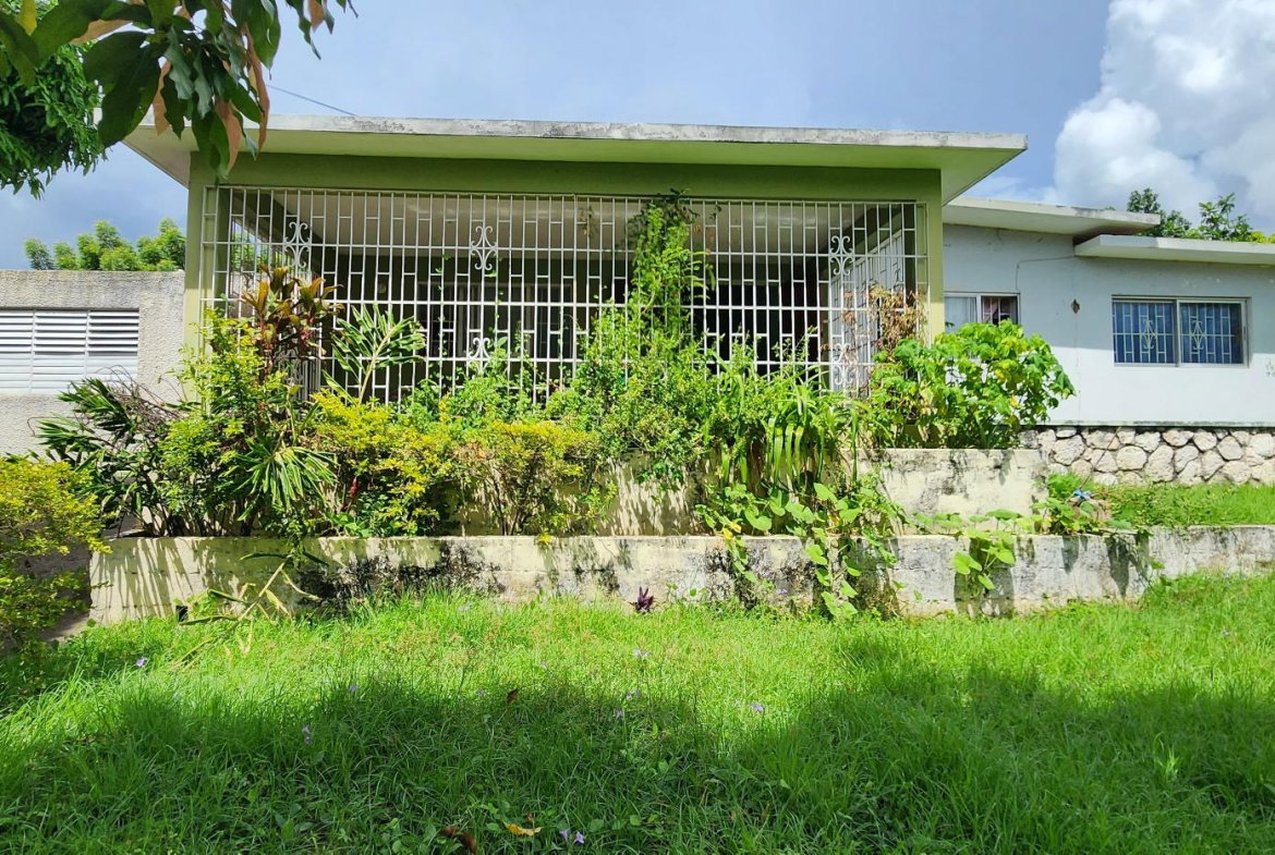 Third image of 51 Keeble Crescent in Kingston 6, St. Andrew, Jamaica - property is For Sale