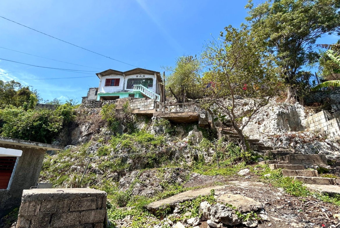 Thirteenth image of Gravel Heights in Tredegar Park, St. Catherine, Jamaica - property is For Sale