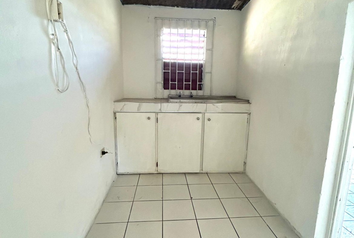 Ninth image of Gravel Heights in Tredegar Park, St. Catherine, Jamaica - property is For Sale