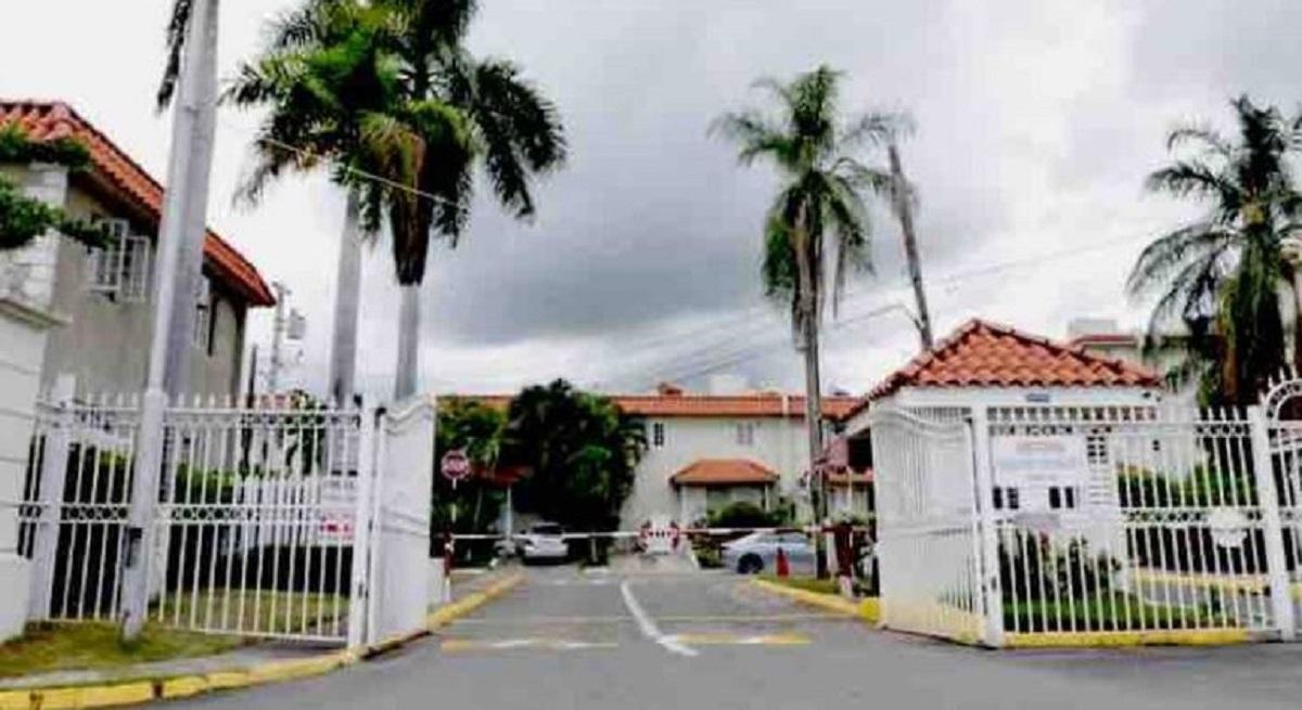 Investment-Opportunity-2-Bedroom-Foreclosure-in-Oaklands-Kingston Fourth image of Oaklands in Kingston 8, St. Andrew, Jamaica - property is For Sale