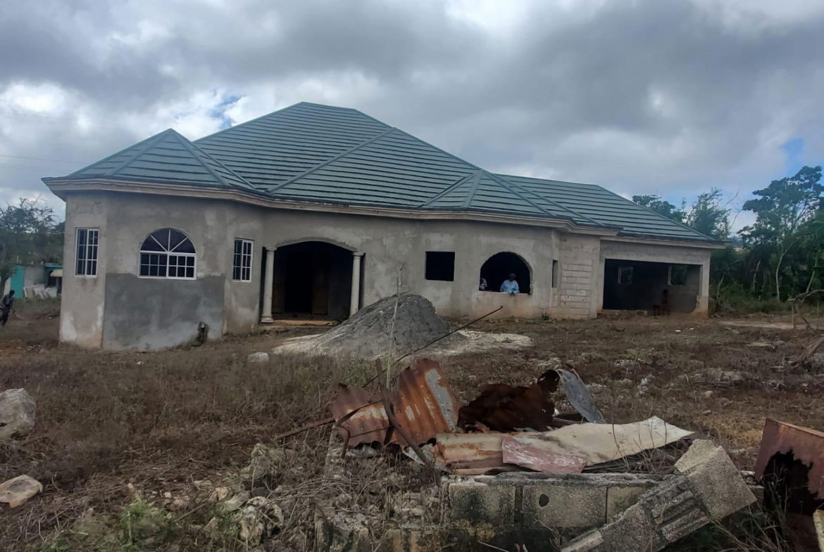 Second image of Church Street in Knockpatrick, Manchester, Jamaica - property is For Sale