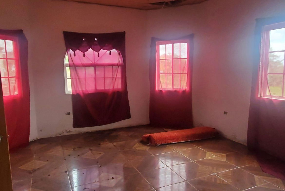 Twenty-Sixth image of Church Street in Knockpatrick, Manchester, Jamaica - property is For Sale