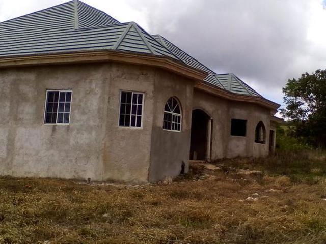 Sixth image of Church Street in Knockpatrick, Manchester, Jamaica - property is For Sale
