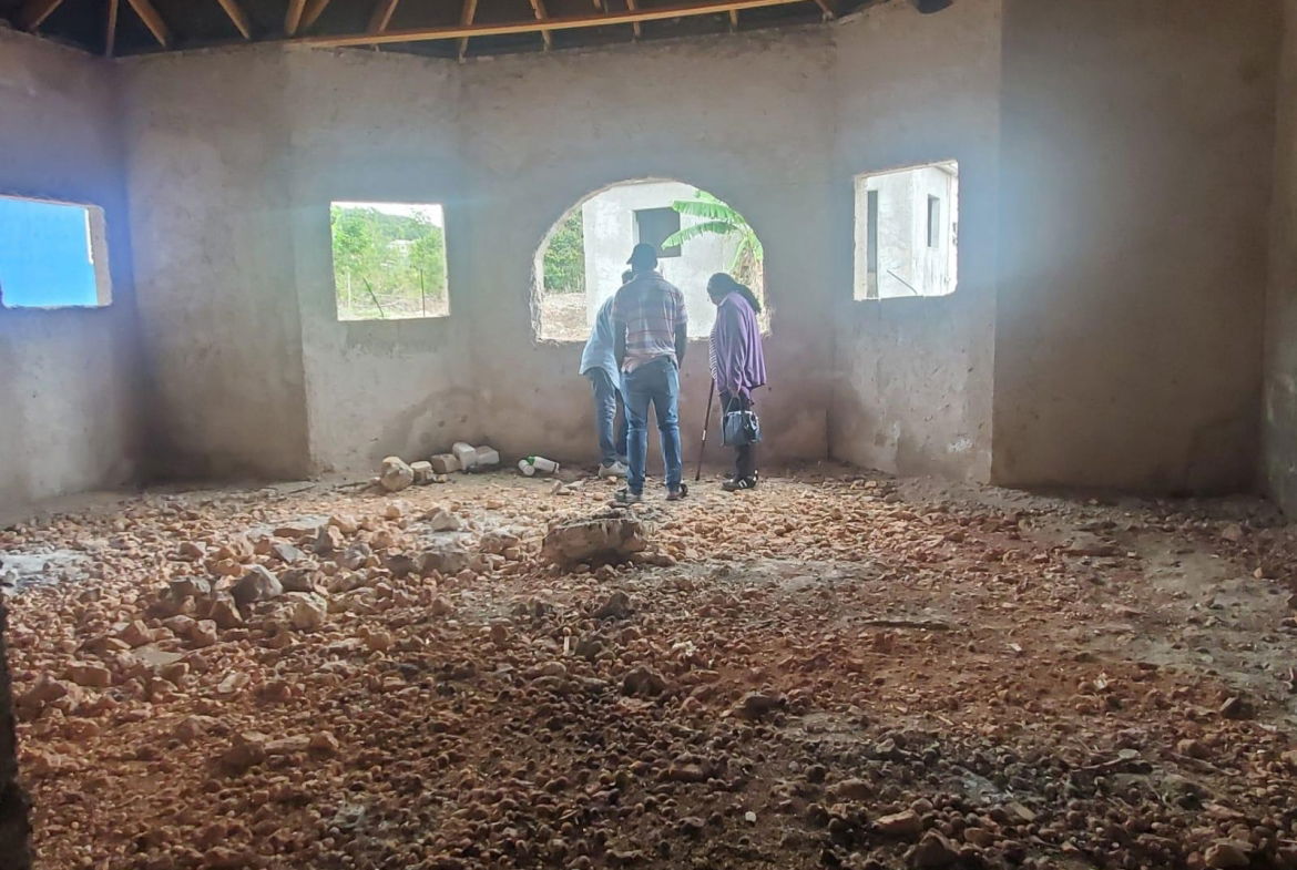 Tenth image of Church Street in Knockpatrick, Manchester, Jamaica - property is For Sale