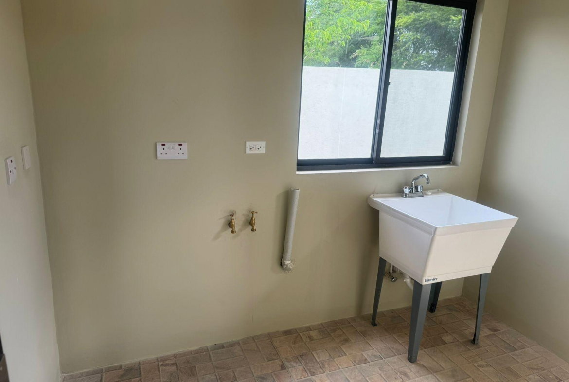 Fifteenth image of 4 Longwood, Santa Cruz in Santa Cruz, St. Elizabeth, Jamaica - property is For Sale