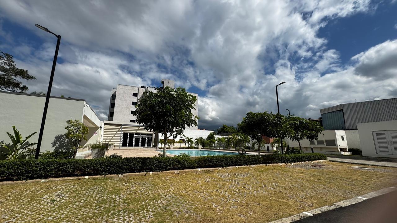 Luxurious-1-Bedroom-Apartment-for-Rent-at-The-Cambridge-St.-Andrew Eighteenth image of A203-4 Musgrave Avenue, Kgn 5 in Kingston 5, St. Andrew, Jamaica - property is For Rent