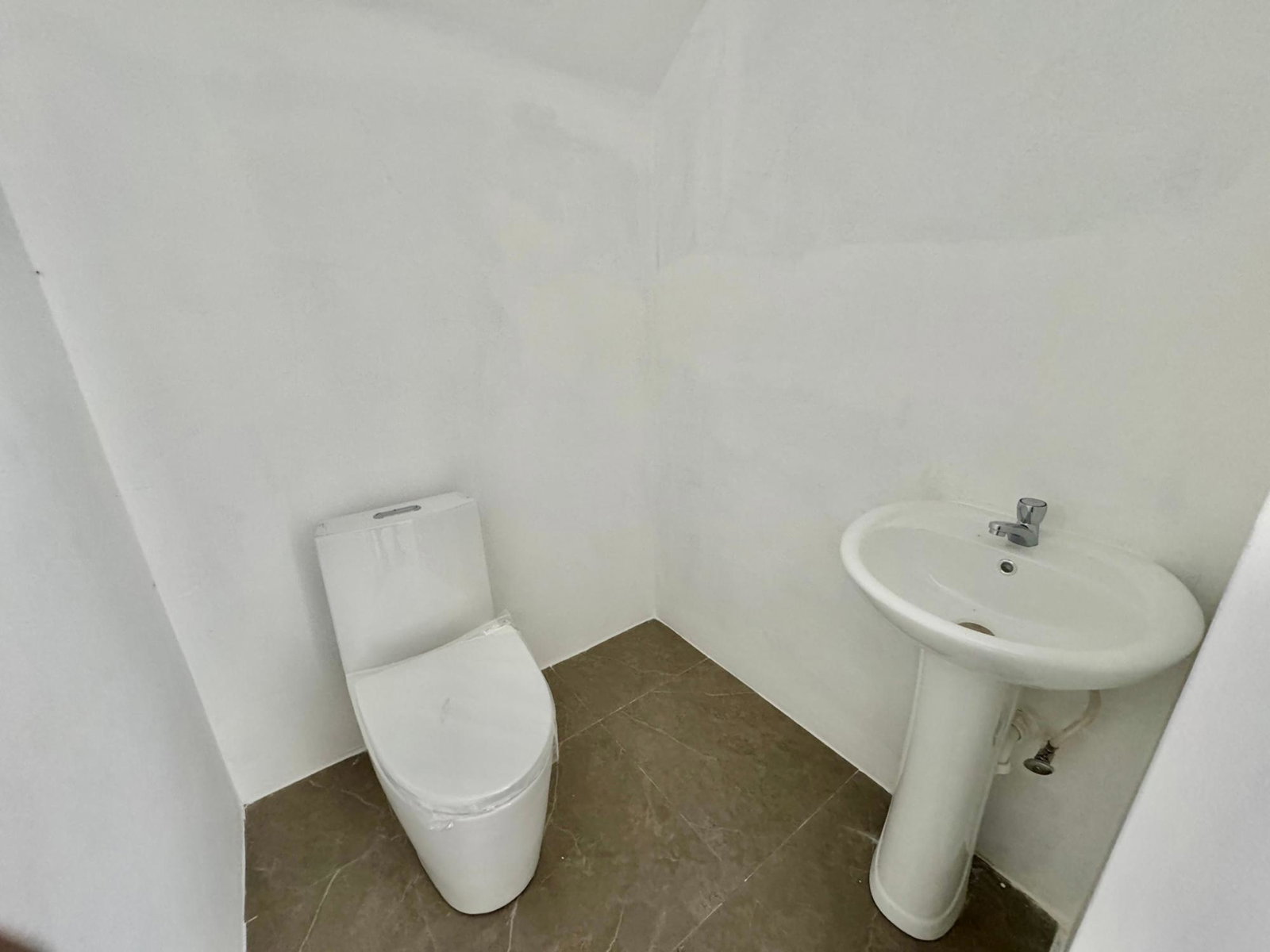 Eighteenth image of 6- Belaire Wiltshire in Wiltshire, St. James, Jamaica - property is For Sale