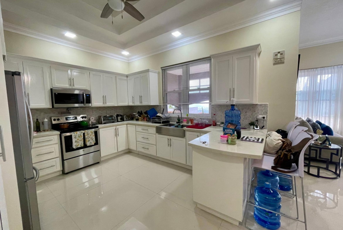 Eighteenth image of 8 Topaz Creacent in Kingston 19, St. Andrew, Jamaica - property is For Sale