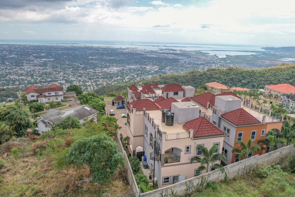 Third image of 8 Topaz Creacent in Kingston 19, St. Andrew, Jamaica - property is For Sale