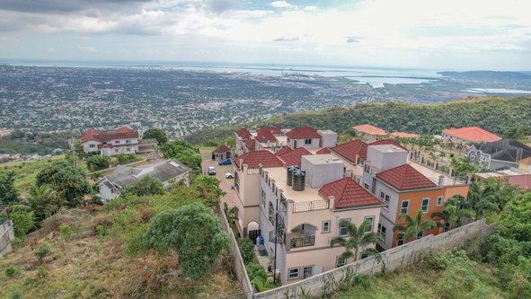 Third image of 8 Topaz Creacent in Kingston 19, St. Andrew, Jamaica - property is For Sale