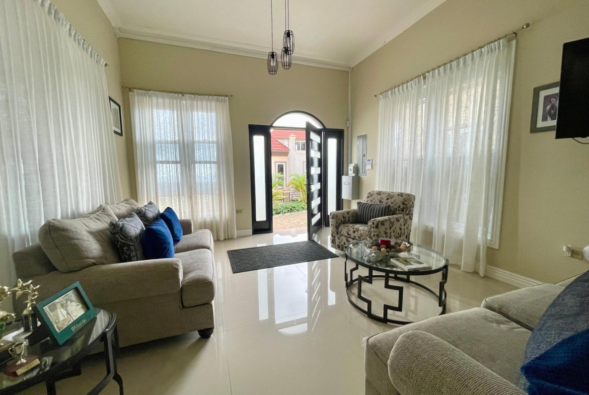 Eighth image of 8 Topaz Creacent in Kingston 19, St. Andrew, Jamaica - property is For Sale