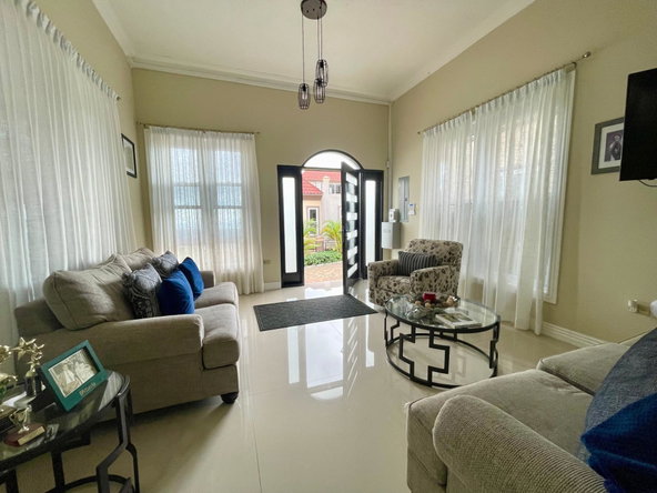 Eighth image of 8 Topaz Creacent in Kingston 19, St. Andrew, Jamaica - property is For Sale