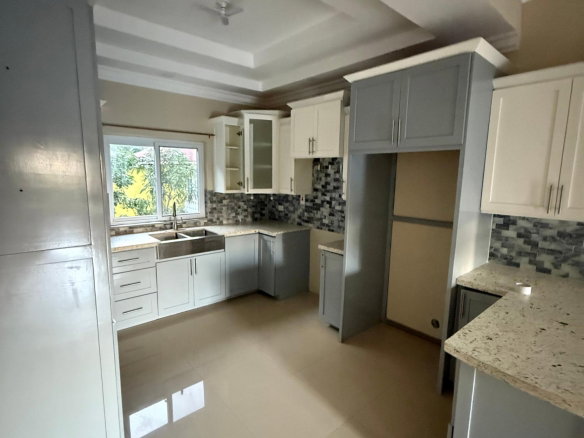 First image of 9-47 Belvedere Road in Red Hills, St. Andrew, Jamaica - property is For Rent