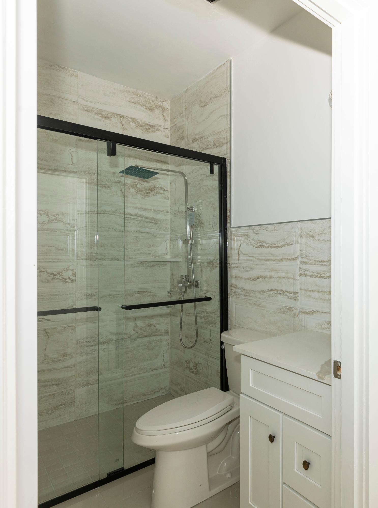 Eleventh image of 17 Kings Drive in Kingston 6, St. Andrew, Jamaica - property is For Sale