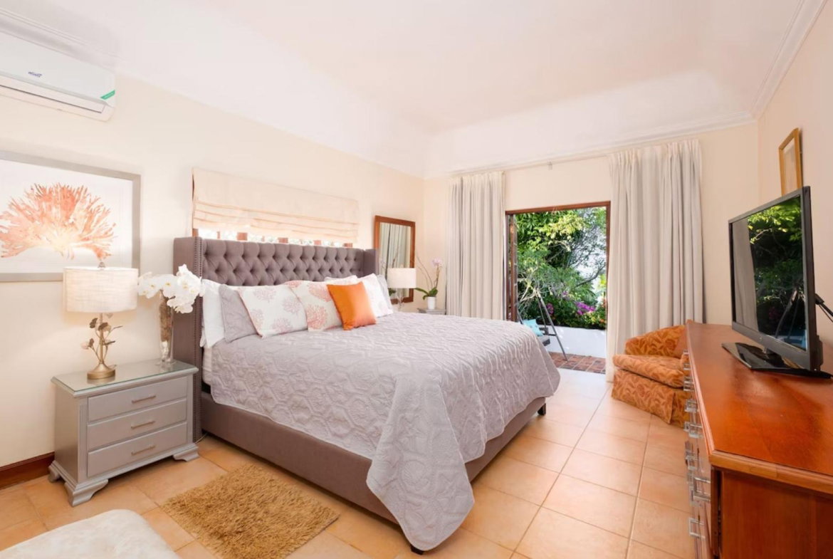 Tenth image of 64 Cottonwood rd Springfarm in Half Moon, St. James, Jamaica - property is For Sale