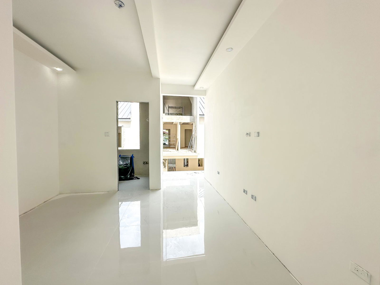 Ninth image of A2-2 Lipscombe Avenue in Kingston 9, St. Andrew, Jamaica - property is For Sale