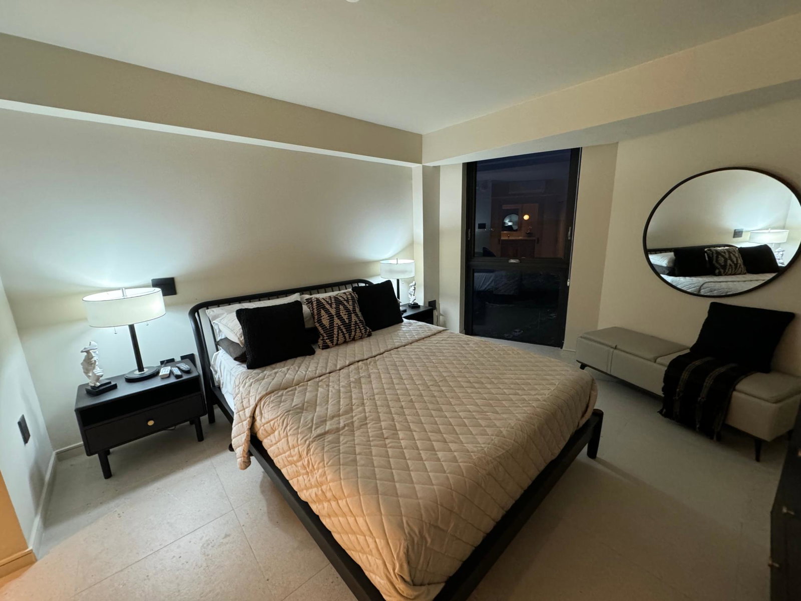 Fifteenth image of 1108-2-4 King Street in Kingston 1, Kingston, Jamaica - property is For Rent
