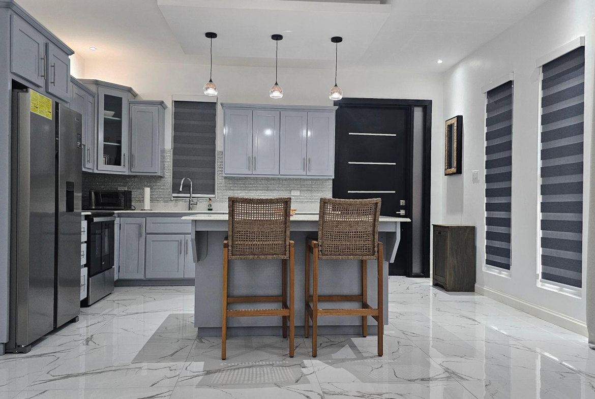 Thirteenth image of 7 Halifax Avenue, Kingston in Kingston 6, St. Andrew, Jamaica - property is For Rent