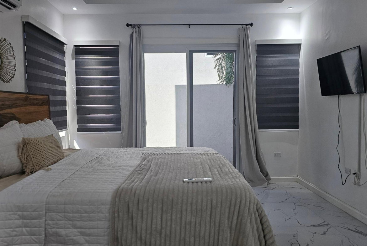 Twentieth image of 7 Halifax Avenue, Kingston in Kingston 6, St. Andrew, Jamaica - property is For Rent