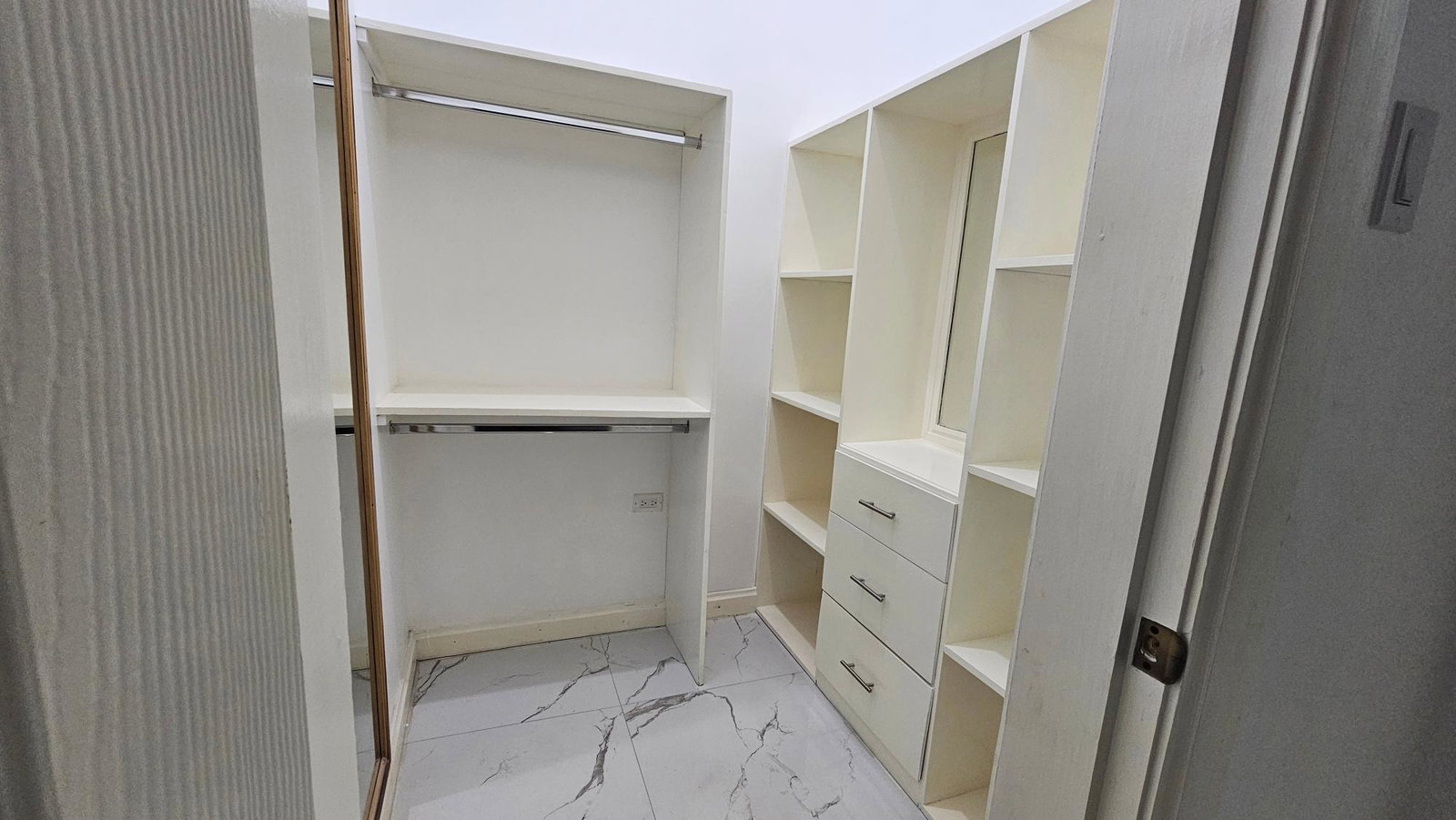Luxury-2-Bedroom-Apartment-for-Rent-in-Kingston-6-Blue-Mahoe Twenty-Ninth image of 7 Halifax Avenue, Kingston in Kingston 6, St. Andrew, Jamaica - property is For Rent