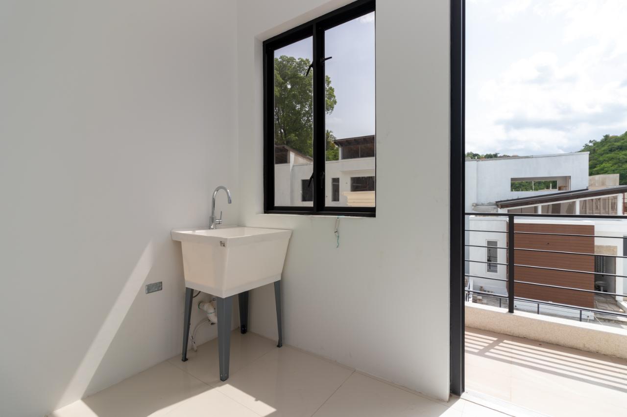 Twelfth image of 4-1b Lakehurst Drive in Kingston 8, St. Andrew, Jamaica - property is For Rent