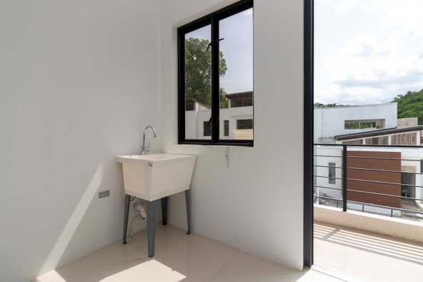Twelfth image of 4-1b Lakehurst Drive in Kingston 8, St. Andrew, Jamaica - property is For Rent