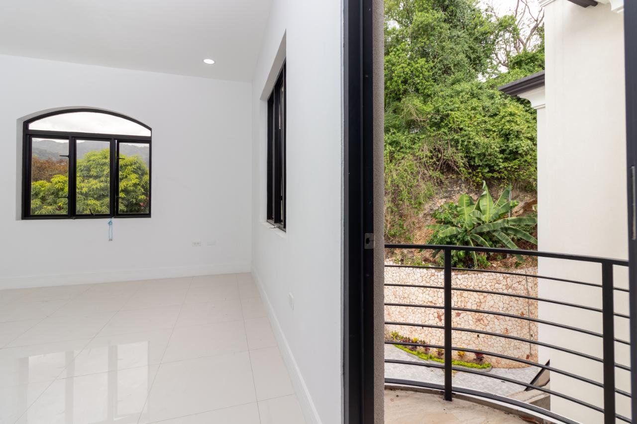 Fifth image of 4-1b Lakehurst Drive in Kingston 8, St. Andrew, Jamaica - property is For Rent