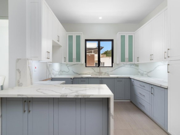 First image of 4-1b Lakehurst Drive in Kingston 8, St. Andrew, Jamaica - property is For Rent