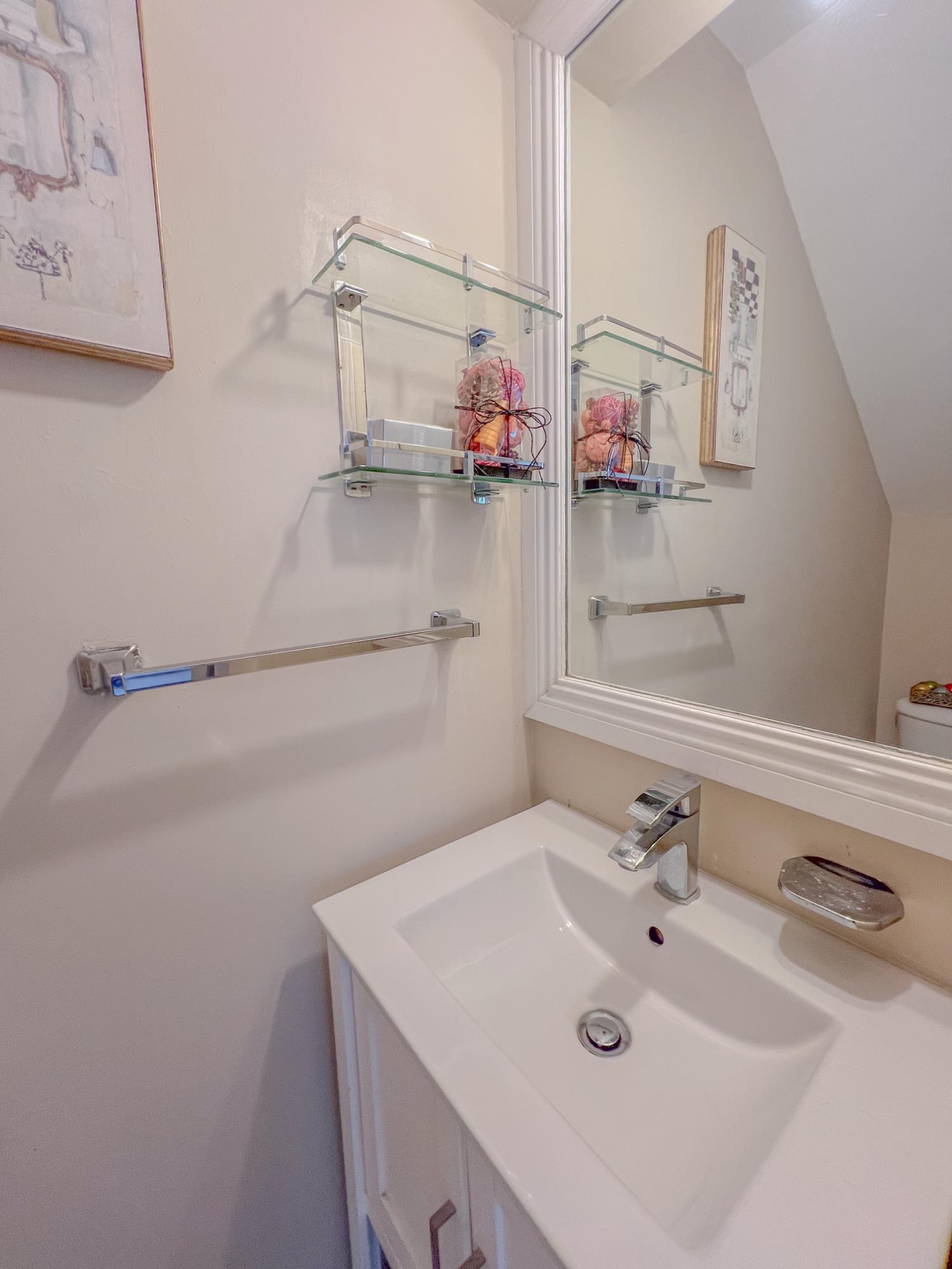Sixteenth image of 23 Black Birch Way in Kingston 6, St. Andrew, Jamaica - property is For Rent