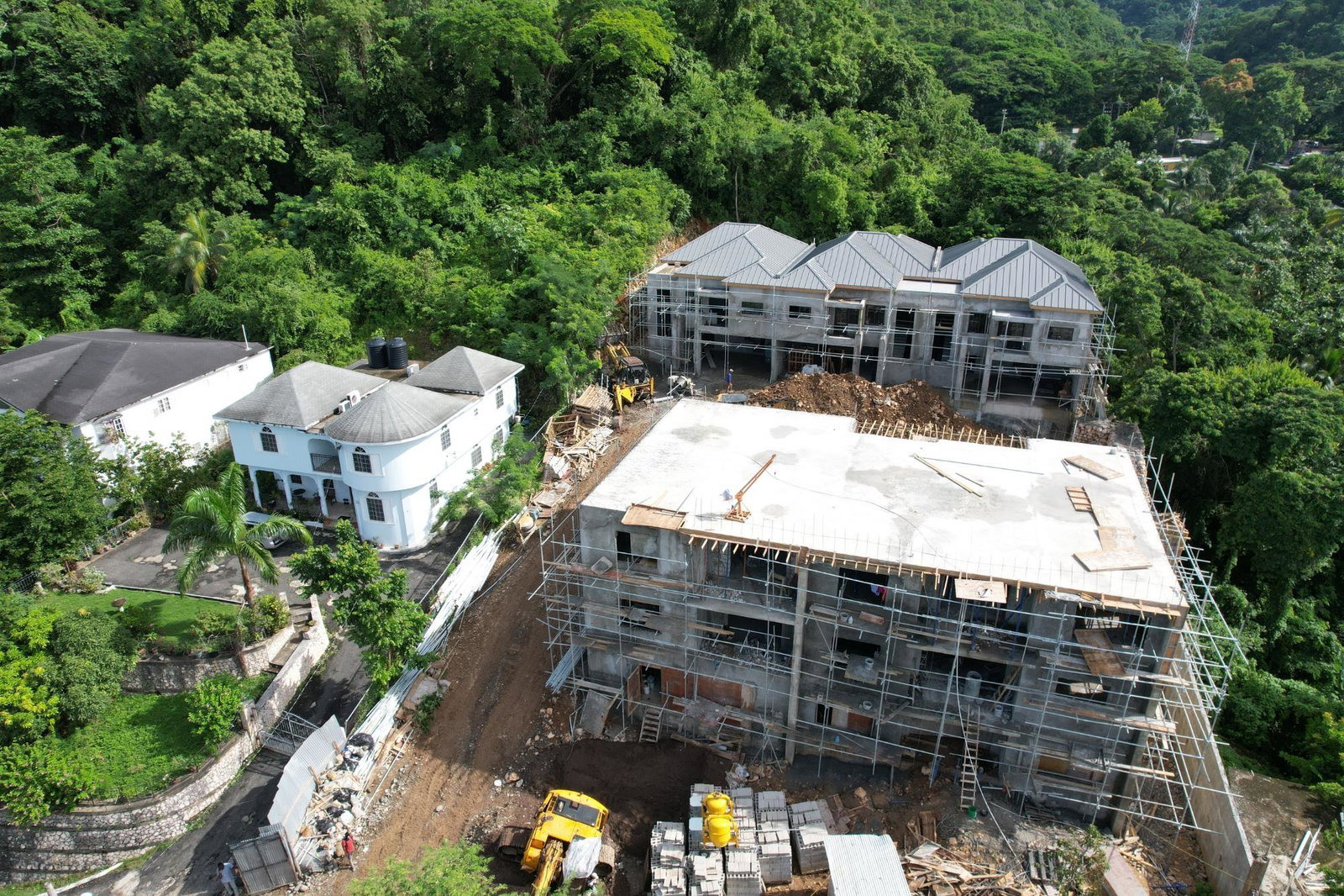 Thirteenth image of Th3-21 Bridgemount in Kingston 8, St. Andrew, Jamaica - property is For Sale