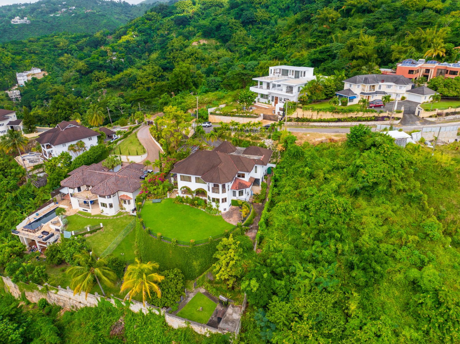 Eleventh image of 8 Sunset Boulevard in Kingston 8, St. Andrew, Jamaica - property is For Sale