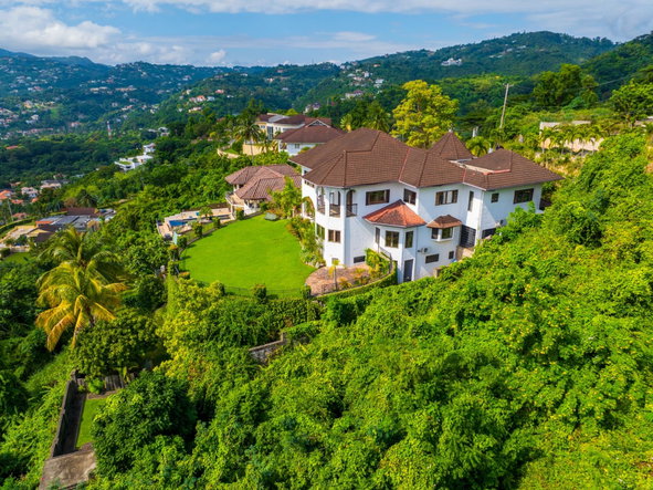 Seventeenth image of 8 Sunset Boulevard in Kingston 8, St. Andrew, Jamaica - property is For Sale
