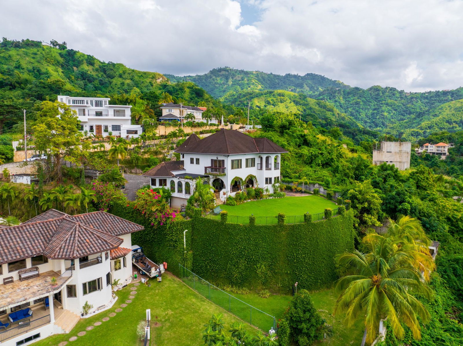 Third image of 8 Sunset Boulevard in Kingston 8, St. Andrew, Jamaica - property is For Sale