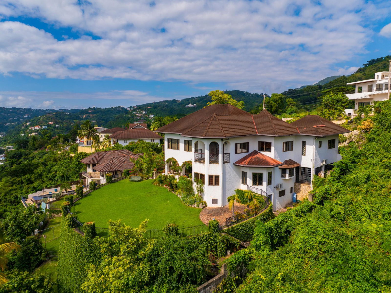 Twenty-First image of 8 Sunset Boulevard in Kingston 8, St. Andrew, Jamaica - property is For Sale