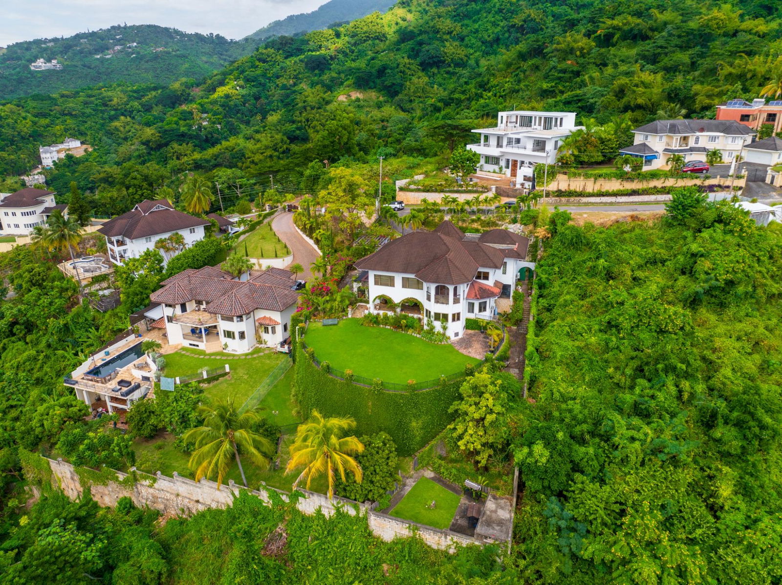 Tenth image of 8 Sunset Boulevard in Kingston 8, St. Andrew, Jamaica - property is For Sale