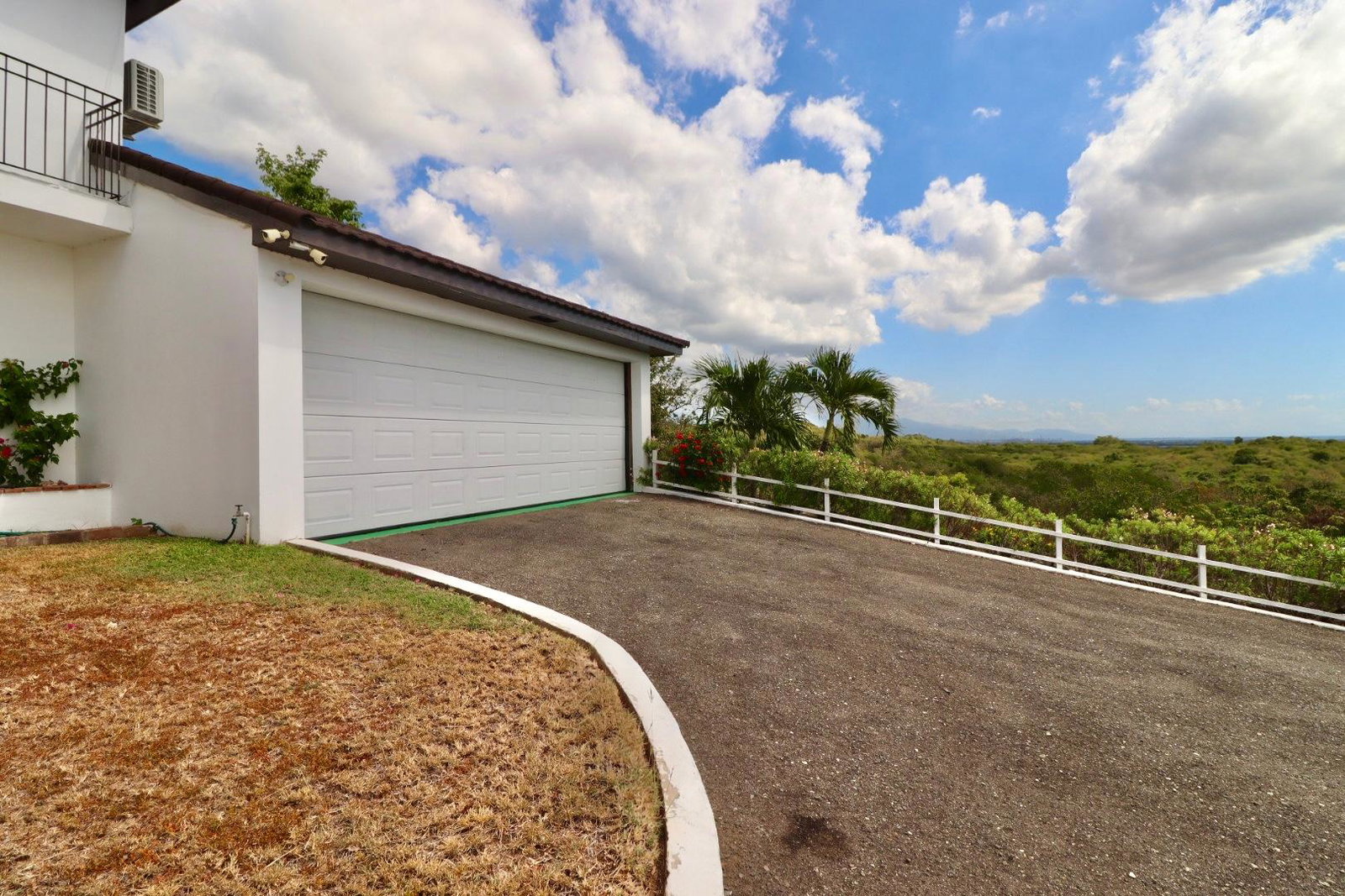 Eighth image of 34 Bretts Crescent in St. Jago Heights, St. Catherine, Jamaica - property is For Sale