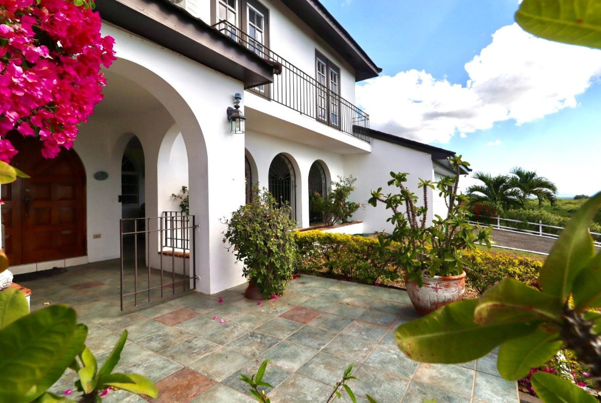 Ninth image of 34 Bretts Crescent in St. Jago Heights, St. Catherine, Jamaica - property is For Sale