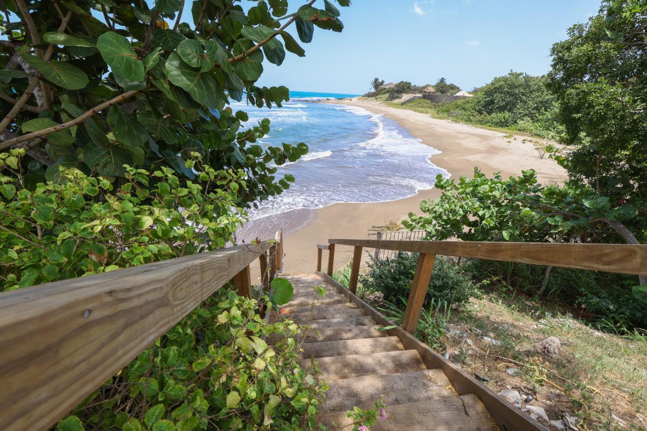 Seventeenth image of Treasure Beach, St. Eliza in Treasure Beach, St. Elizabeth, Jamaica - property is For Sale