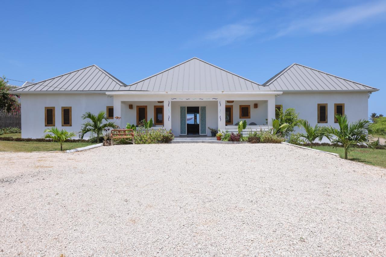Fifth image of Treasure Beach, St. Eliza in Treasure Beach, St. Elizabeth, Jamaica - property is For Sale