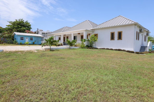 Ninth image of Treasure Beach, St. Eliza in Treasure Beach, St. Elizabeth, Jamaica - property is For Sale
