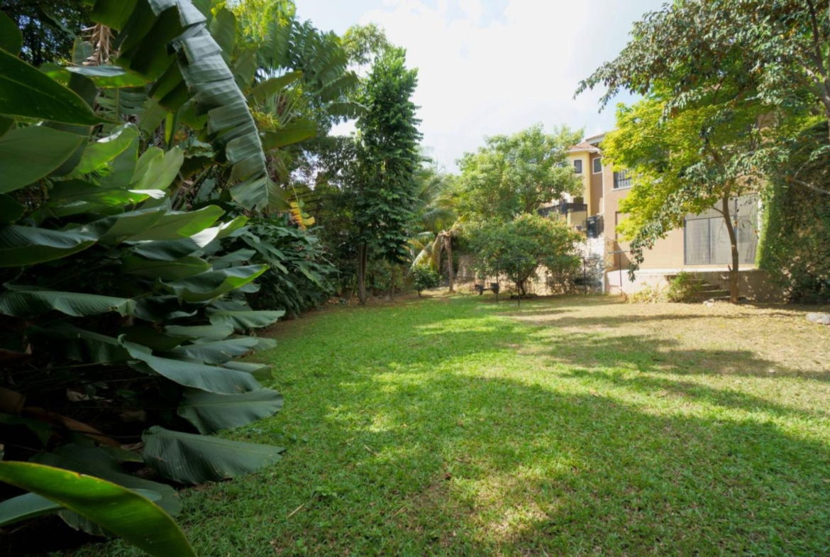 Eleventh image of 3 Plymouth Way in Kingston 6, St. Andrew, Jamaica - property is For Sale