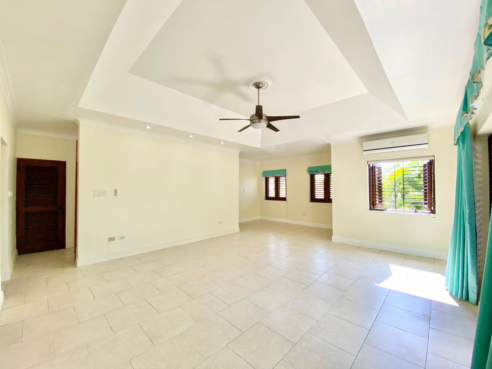 Twenty-First image of 3 Plymouth Way in Kingston 6, St. Andrew, Jamaica - property is For Sale