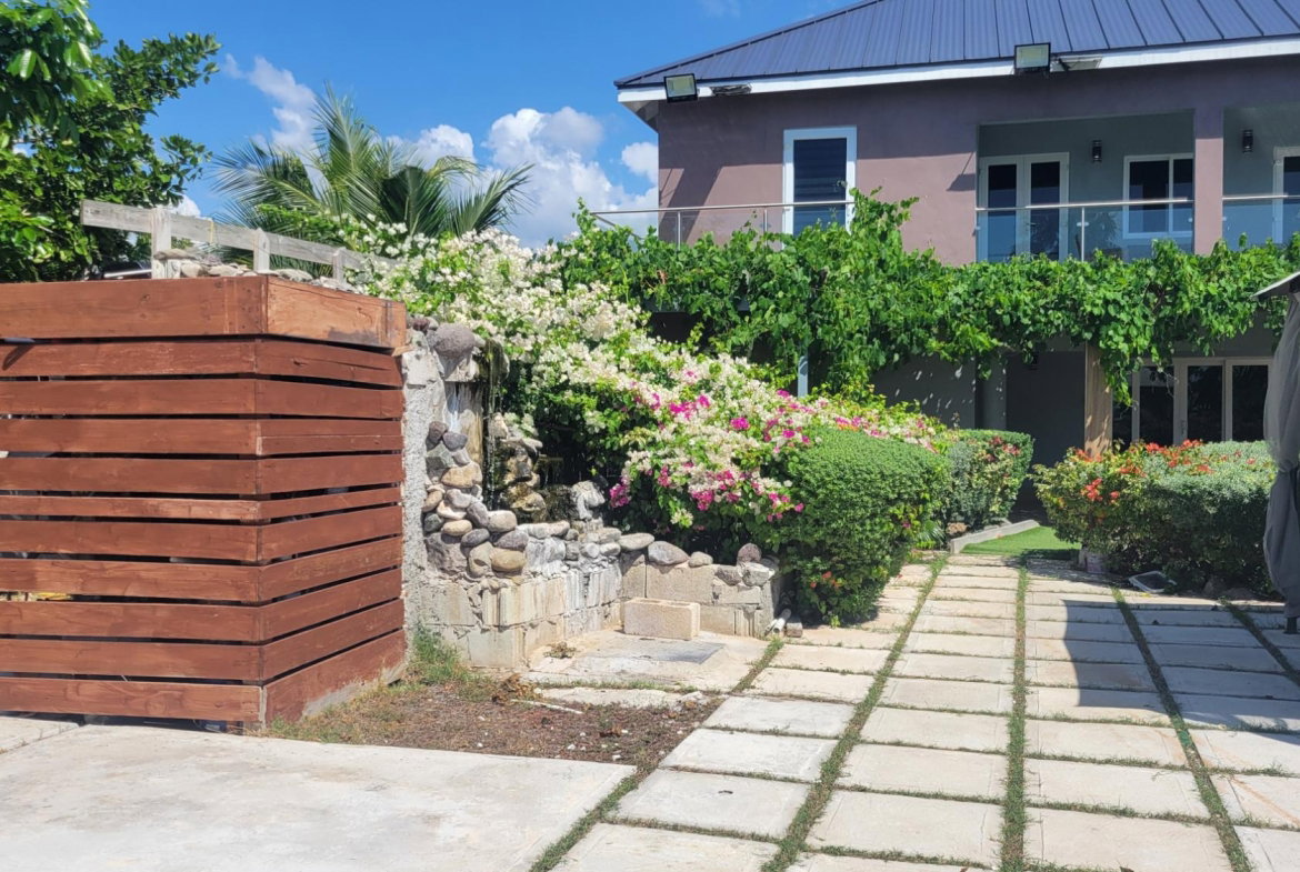 Sixteenth image of Parottee, St. Elizabeth in Parottee, St. Elizabeth, Jamaica - property is For Sale