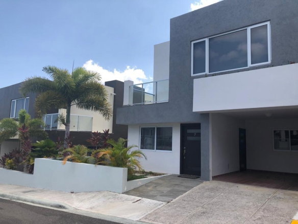 First image of 7 Peters Av, Miramar Spring in Reading, St. James, Jamaica - property is For Sale